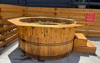 Loge Wolf Creek hot tub