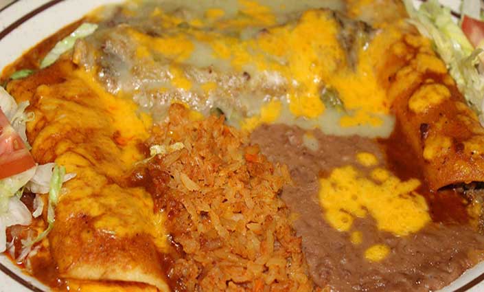 Dos Rios Combination Plate Mexican Food